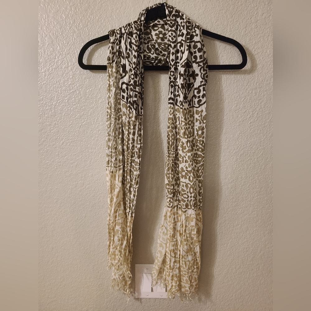 Vivante By VSA Scarf Beige Greenish Print